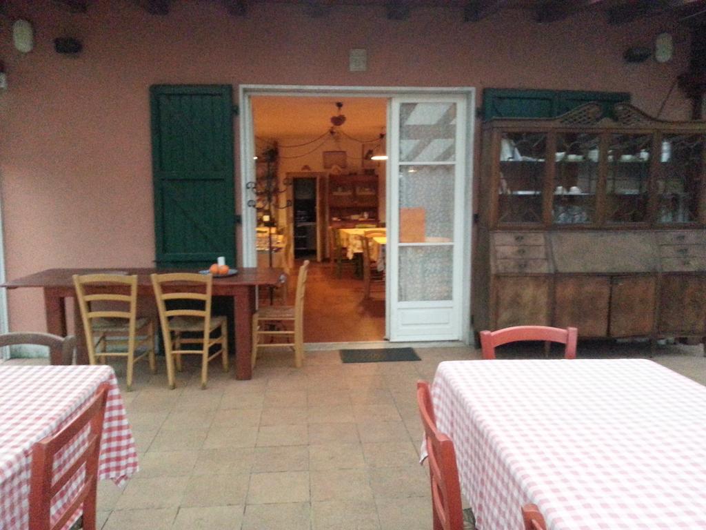Bed and Breakfast Agriturismo "La Rosa Canina" Lerici Exterior foto